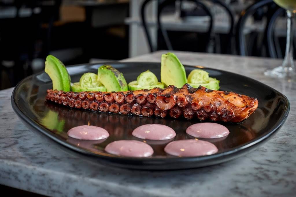 Costa Med Bistro+Wine | restaurant | 260 Crandon Blvd #46, Key Biscayne, FL 33149, USA | 3053617575 OR +1 305-361-7575