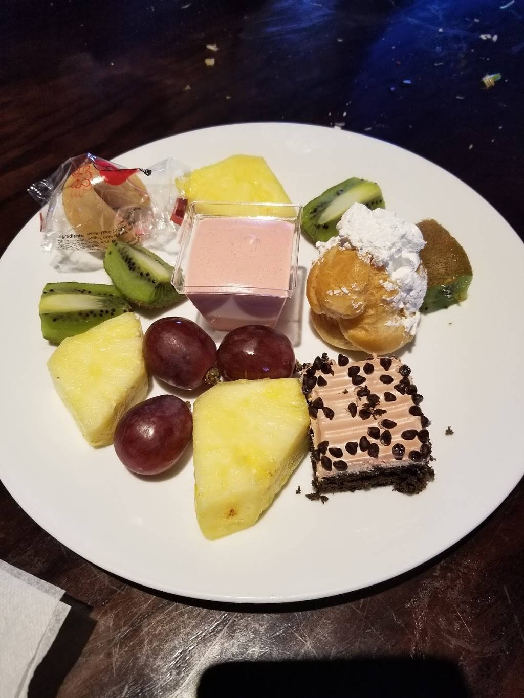 Ginza Buffet | restaurant | 310 Golf mill Center, Niles, IL 60714, USA | 8479299375 OR +1 847-929-9375