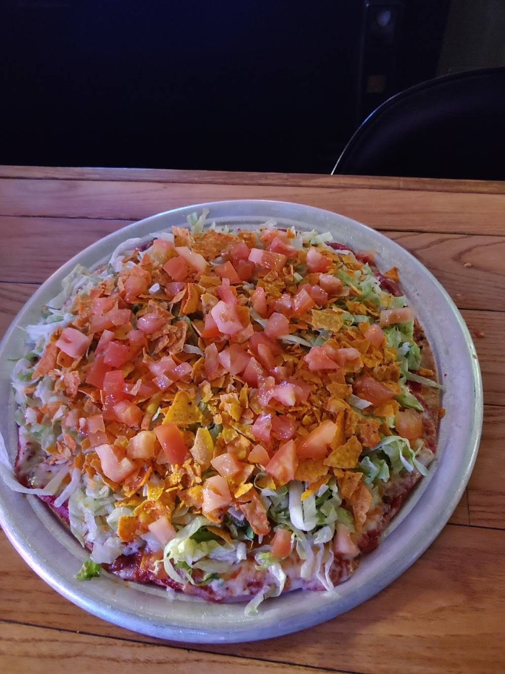 Hiney Hut, LLC | restaurant | 2974 State Hwy PP, Scott City, MO 63780, USA | 5732640070 OR +1 573-264-0070