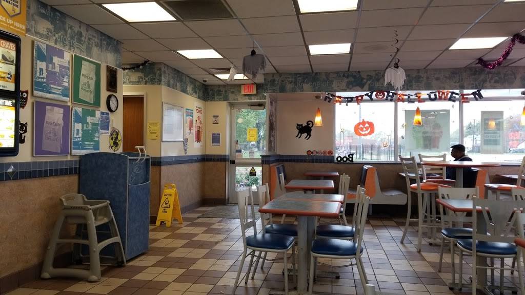 White Castle | restaurant | 6517 Calumet Ave, Hammond, IN 46324, USA | 2199334902 OR +1 219-933-4902