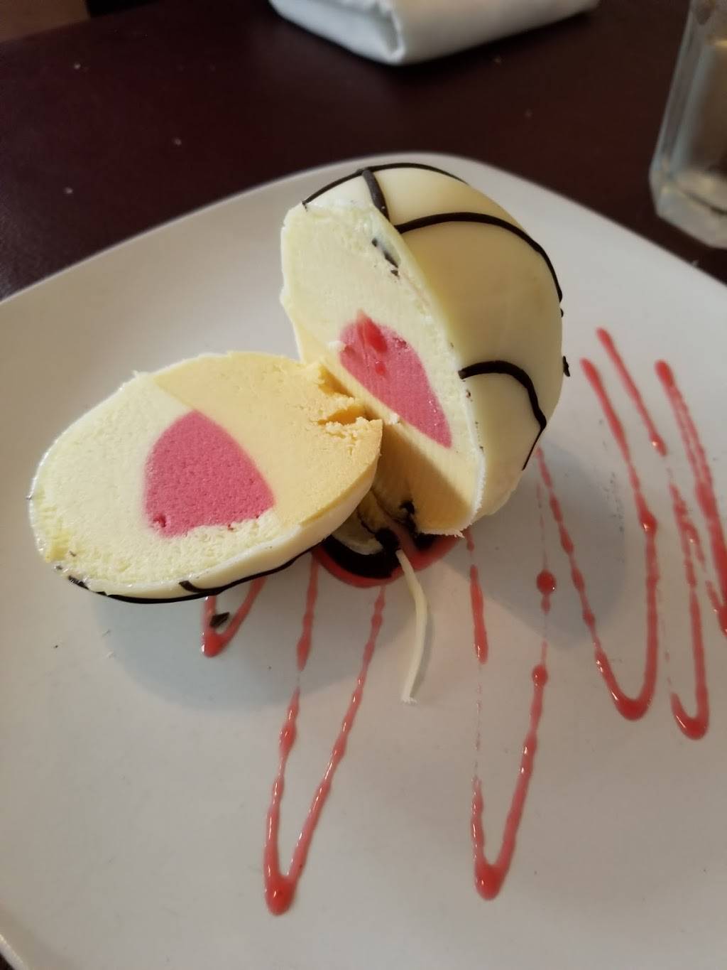 Casa Visone | restaurant | 120 N Queen St, Martinsburg, WV 25401, USA | 3042609294 OR +1 304-260-9294