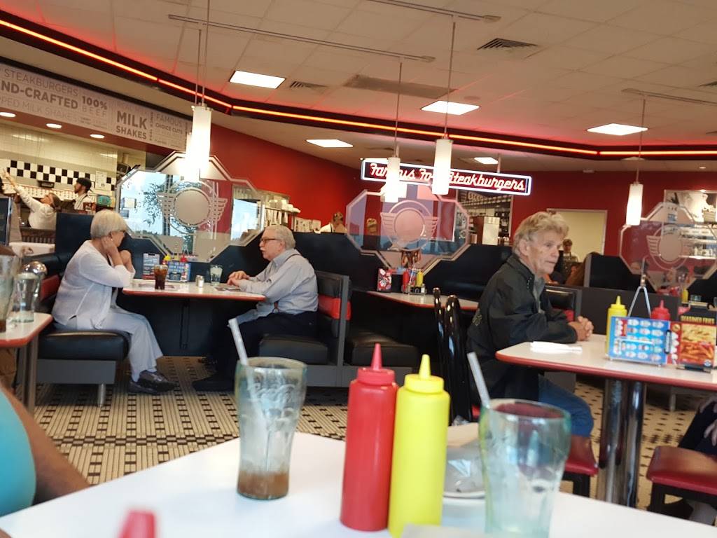 Steak n Shake | restaurant | 3350 N Morrison Rd, Muncie, IN 47304, USA | 7652884366 OR +1 765-288-4366