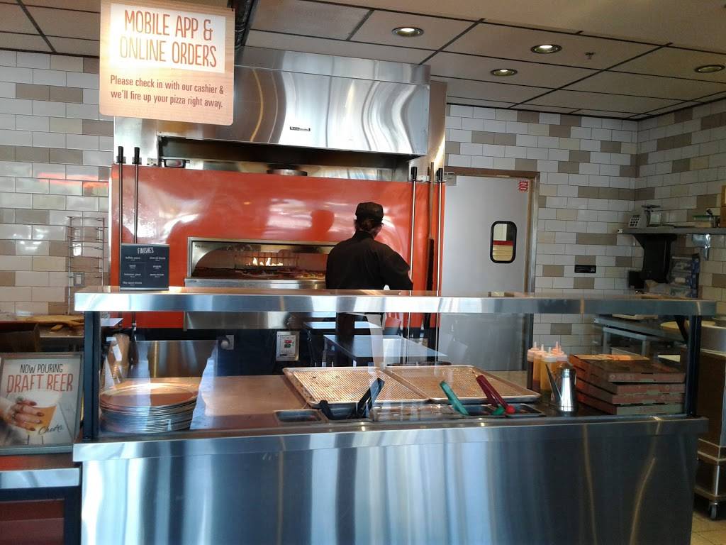 Blaze Pizza | meal takeaway | 643 N Fair Oaks Ave, Pasadena, CA 91103, USA | 6262386026 OR +1 626-238-6026