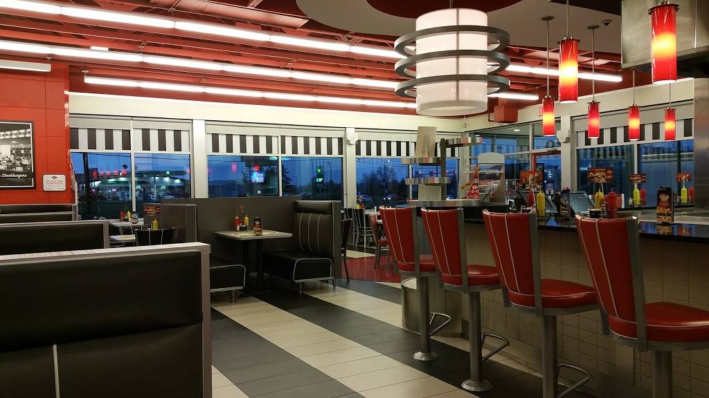 Steak n Shake | restaurant | 120 State Road 46 West, Batesville, IN 47006, USA | 8129320078 OR +1 812-932-0078