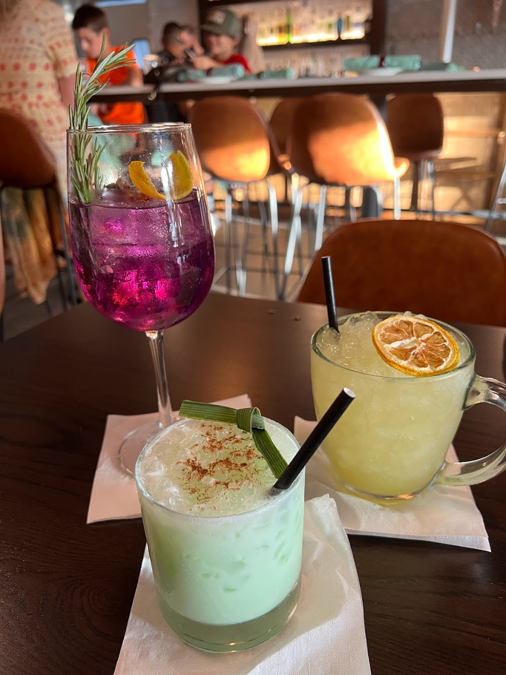 Dinette | restaurant | 1018 N Shepherd Dr, Houston, TX 77008, USA | 7133937134 OR +1 713-393-7134