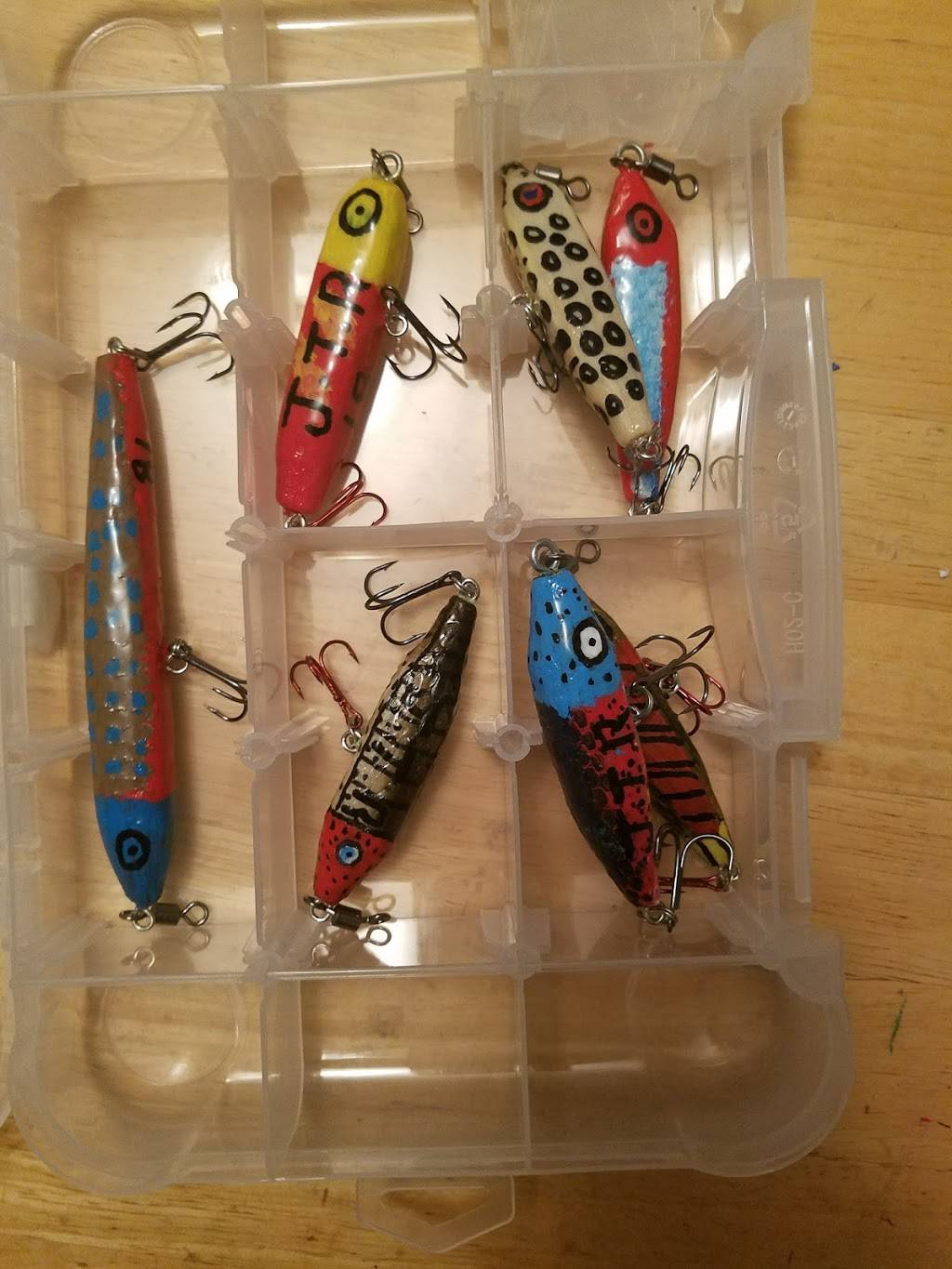 Freddies Restaurant | restaurant | 353 Totowa Ave, Paterson, NJ 07502, USA | 8622573492 OR +1 862-257-3492