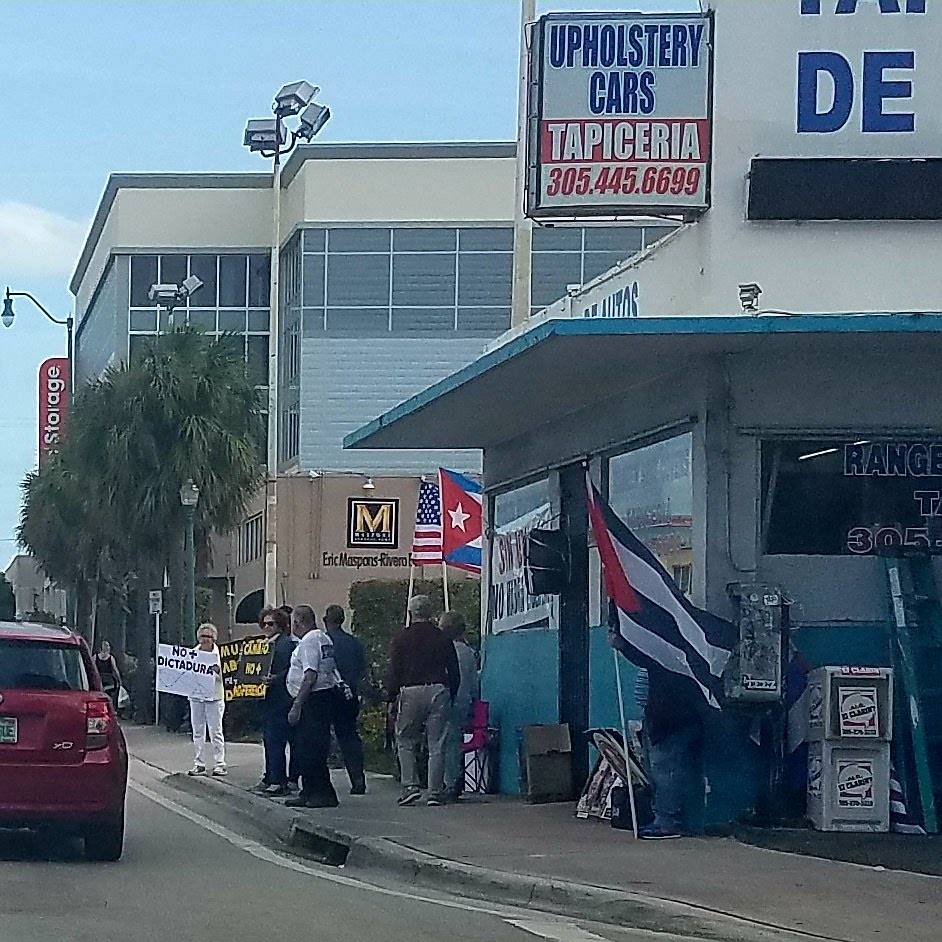 Waterstone Plaza | shopping mall | 3020-3094 NE 41st Terrace, Homestead, FL 33033, USA | 3059471664 OR +1 305-947-1664