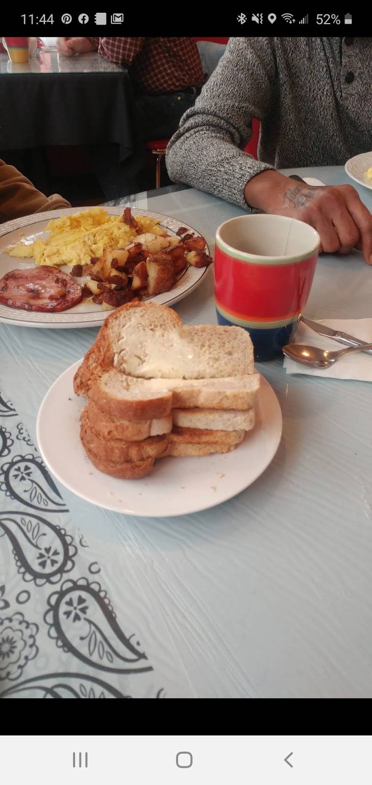 Betty Boops Diner | restaurant | 115 Philip St, Albany, NY 12202, USA | 5183644455 OR +1 518-364-4455