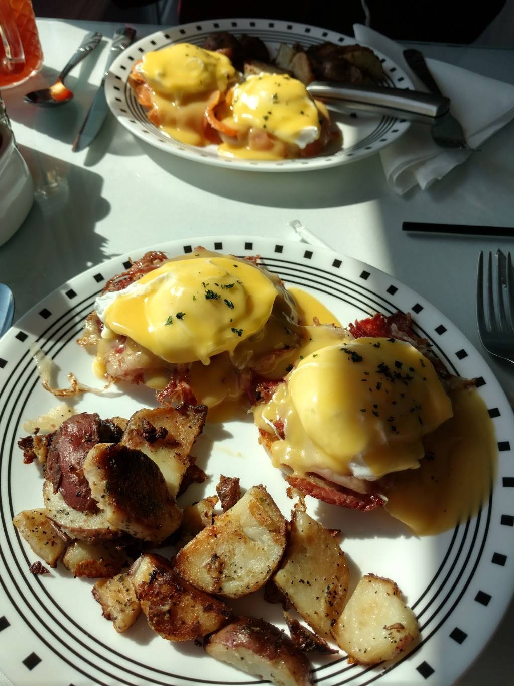 The Blue Heron Beachfront Bistro | restaurant | 909 N Ocean Shore Blvd, Flagler Beach, FL 32136, USA | 3864399990 OR +1 386-439-9990