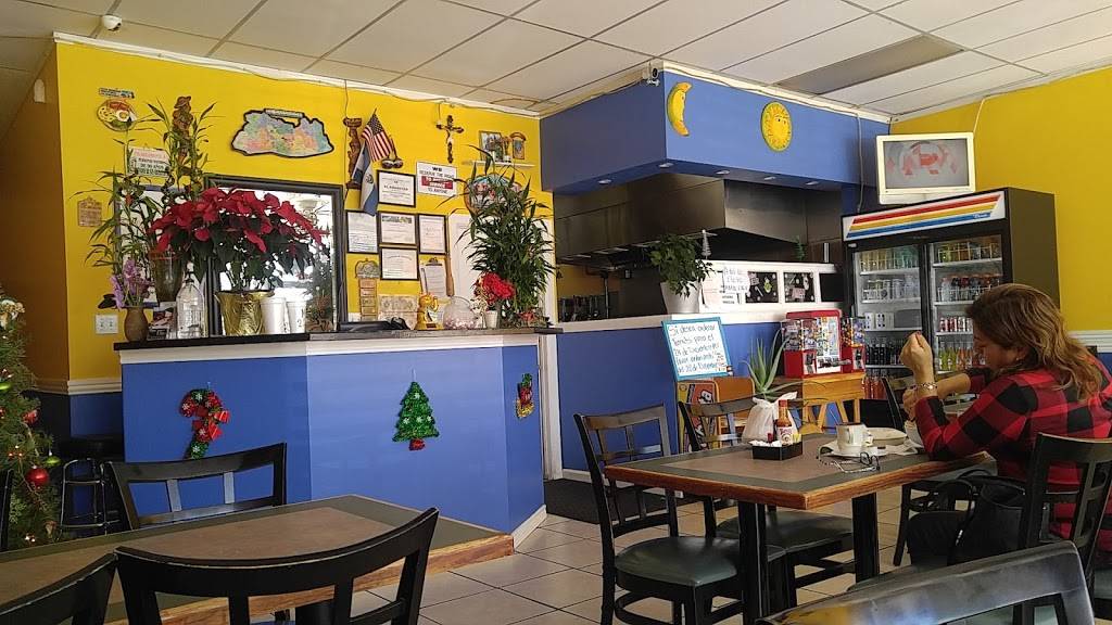 El Amanecer Restaurante y Pupuseria | restaurant | 17904 W Little York Rd, Houston, TX 77084, USA | 2818589088 OR +1 281-858-9088