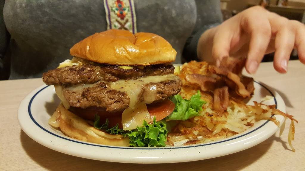 IHOP | restaurant | 106 NJ-36, Keyport, NJ 07735, USA | 7322642390 OR +1 732-264-2390