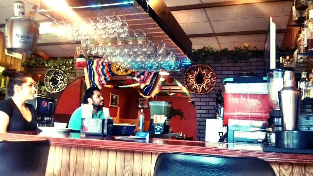 Los Portales | restaurant | 119 Pembroke Ave, Wabasha, MN 55981, USA | 6515604855 OR +1 651-560-4855