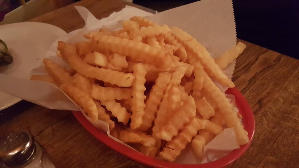 Annies At Lake Francis | restaurant | Dobbins, CA 95935, USA | 5306928919 OR +1 530-692-8919