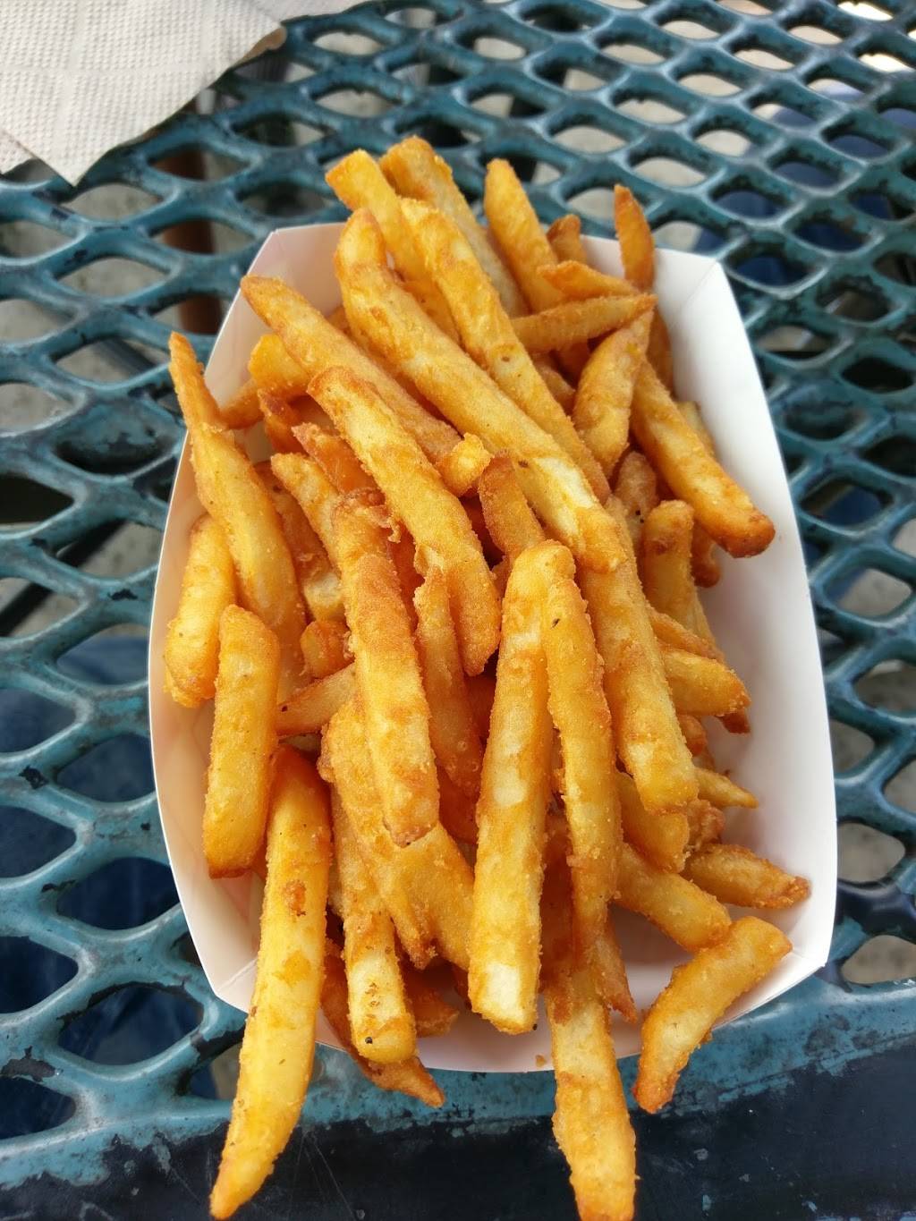 Squeeze Burger | restaurant | 5301 Power Inn Rd, Sacramento, CA 95820, USA | 9163868599 OR +1 916-386-8599