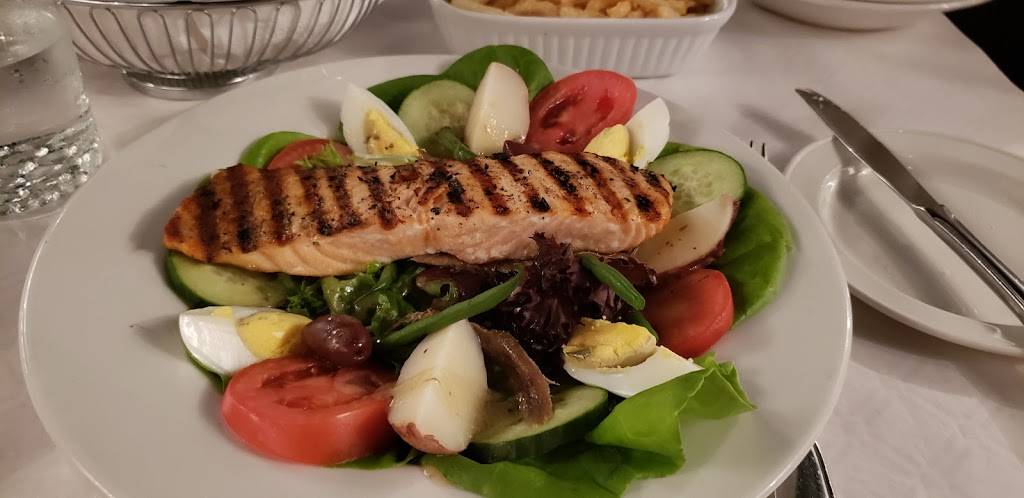 Merlot Restaurant | restaurant | 2994 Bloor St W, Etobicoke, ON M8X 1C2, Canada | 4162360081 OR +1 416-236-0081