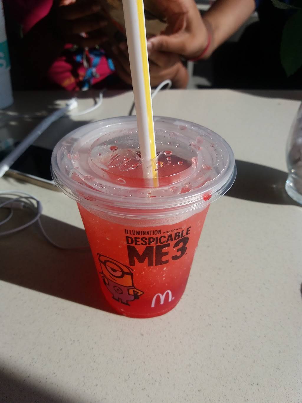 McDonalds | restaurant | 15629 Broadway Ave, Maple Heights, OH 44137, USA | 2163329930 OR +1 216-332-9930