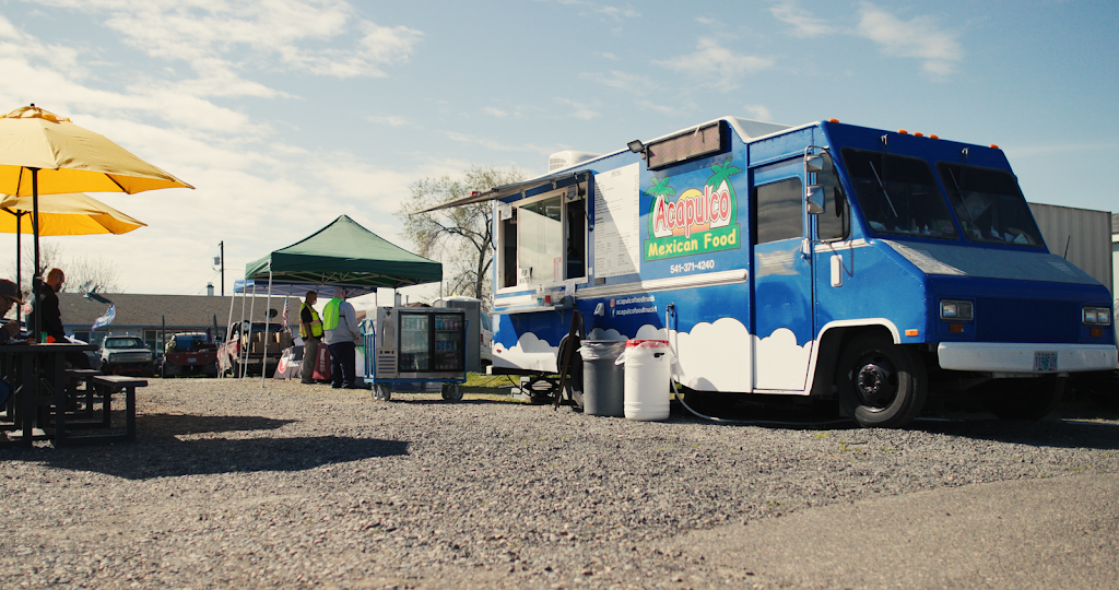 Acapulco Food Truck | restaurant | 1611 7th St, Umatilla, OR 97882, USA | 5413714240 OR +1 541-371-4240