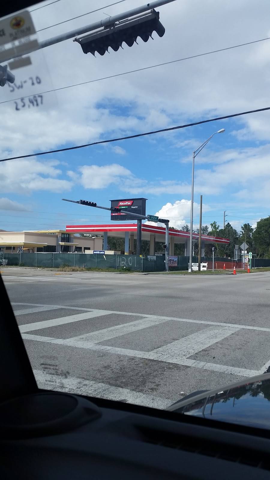 RaceTrac | bakery | 11201 SW 216th St, Miami, FL 33170, USA | 3052350033 OR +1 305-235-0033