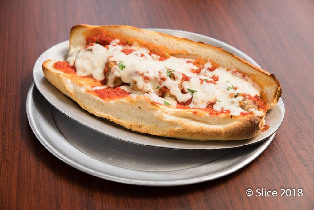 Martiniellos Pizzeria & Family Restaurant | restaurant | 62-98 Forest Ave, Ridgewood, NY 11385, USA | 9179090146 OR +1 917-909-0146