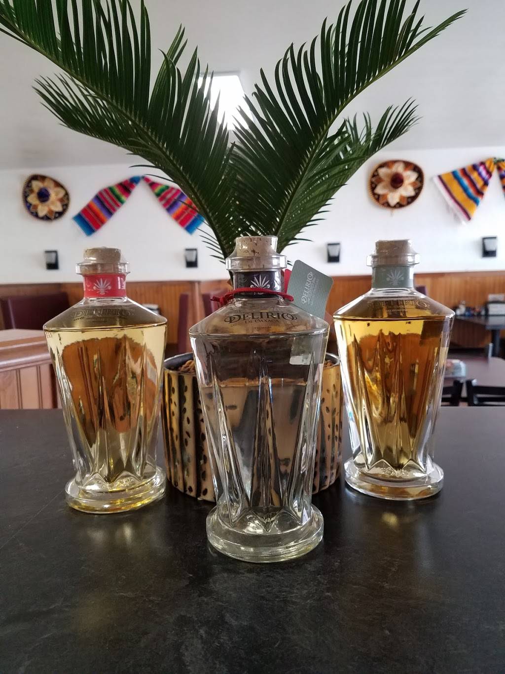 Kenyas Family Restaurant | restaurant | 27 S Main St, Clintonville, WI 54929, USA | 7154603511 OR +1 715-460-3511