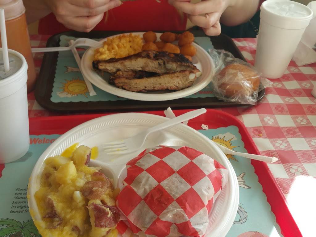 C & K Smokehouse BBQ | restaurant | 12119 US-301, Parrish, FL 34219, USA | 9417761440 OR +1 941-776-1440