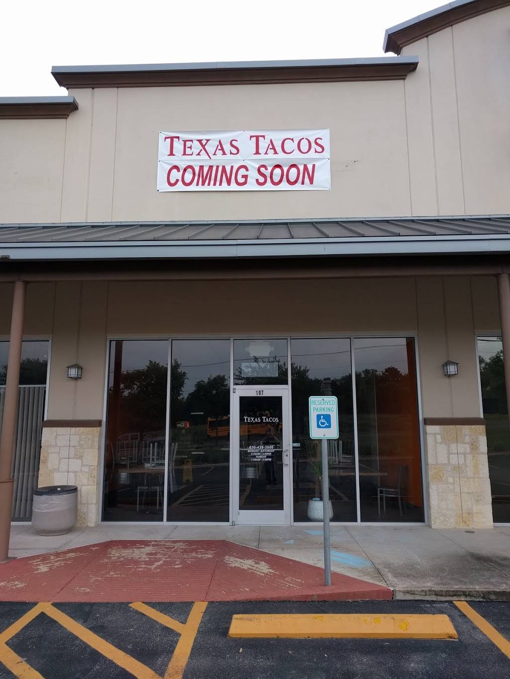 Texas Tacos | restaurant | 19750 TX-46 Suite 107, Spring Branch, TX 78070, USA | 8304383886 OR +1 830-438-3886