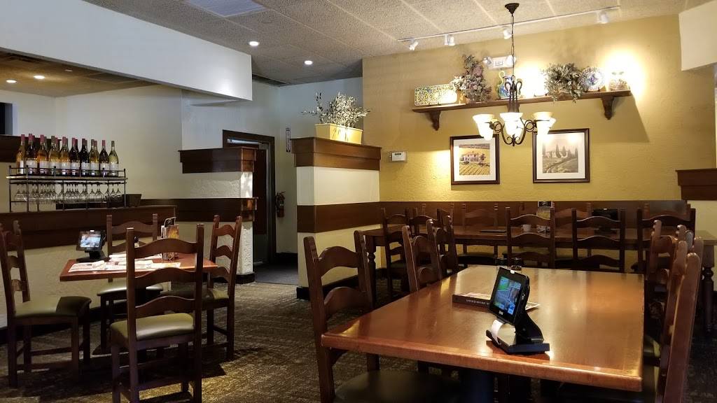 Olive Garden Italian Restaurant | meal takeaway | 2801 E Busch Blvd, Tampa, FL 33612, USA | 8139339194 OR +1 813-933-9194