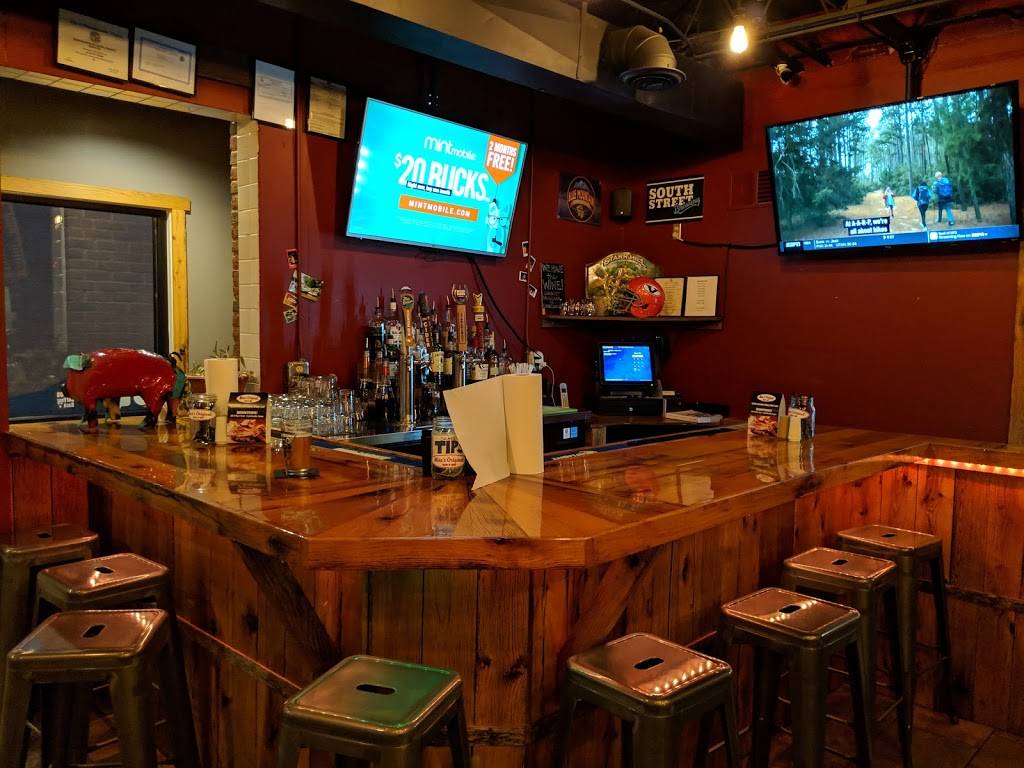 Moes Original Bar B Que | restaurant | 2119 Ivy Rd, Charlottesville, VA 22903, USA | 4342447427 OR +1 434-244-7427