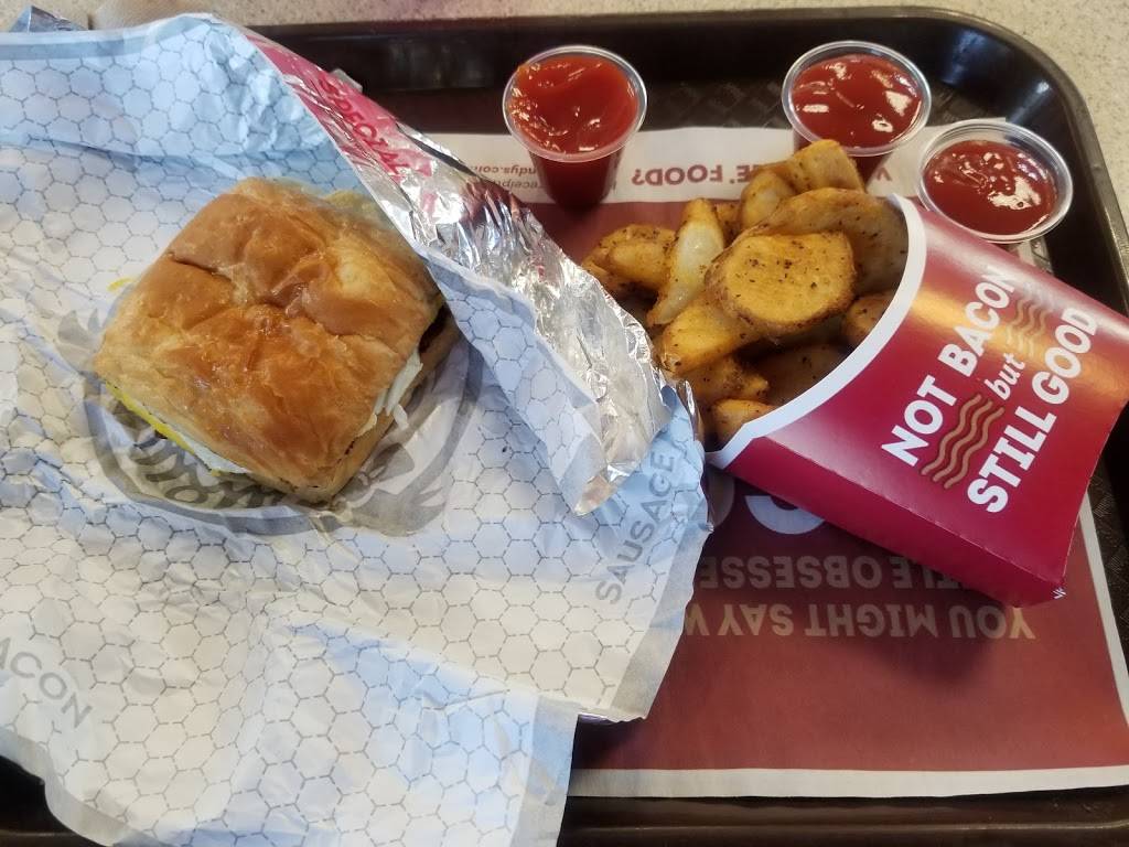 Wendys | restaurant | 102 Palmer Grace Dr W, Okatie, SC 29909, USA | 8437057307 OR +1 843-705-7307