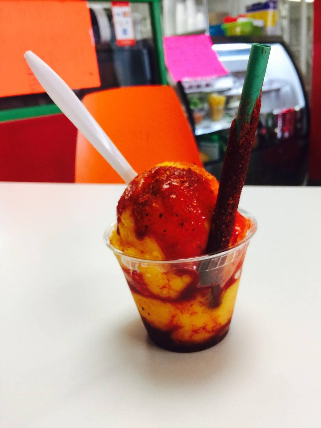 Fruteria Y Neveria La Dulce Vida | restaurant | 10761 Jamacha Blvd, Spring Valley, CA 91978, USA | 6198253950 OR +1 619-825-3950