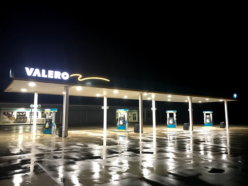 Bevs | restaurant | 1003 FM156, Ponder, TX 76259, USA | 9404792635 OR +1 940-479-2635