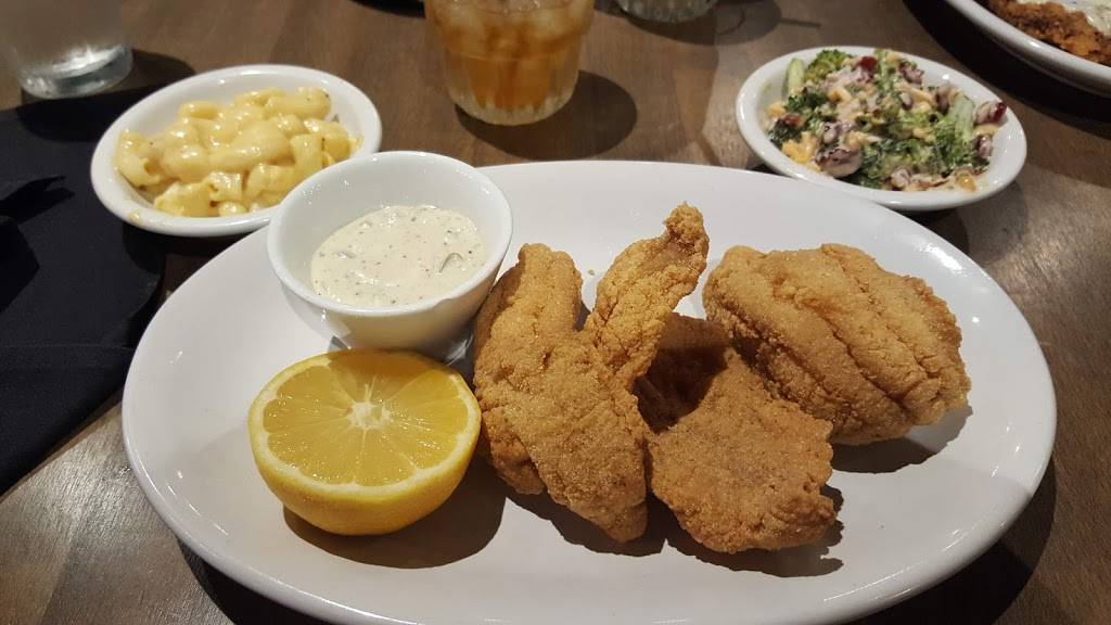 Porch Swing | restaurant | 3855 W Emporium Cir, Mesquite, TX 75150, USA | 4692504646 OR +1 469-250-4646