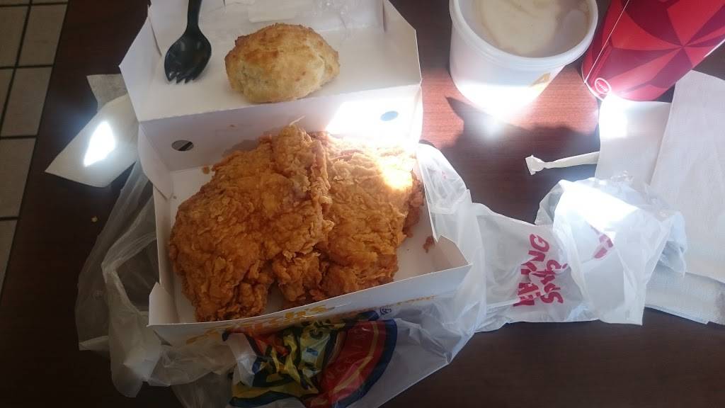 Churchs Chicken | restaurant | 543 S.W. 29th, Oklahoma City, OK 73109, USA | 4056320882 OR +1 405-632-0882