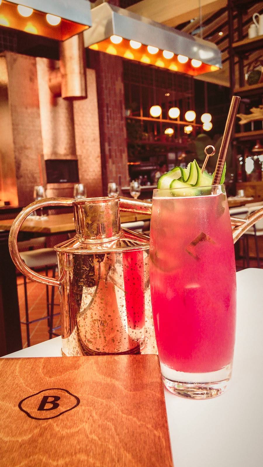 Les Botanistes | restaurant | 2010 Avenue Jules-Verne, Québec, QC G2G 2R2, Canada | 4188727971 OR +1 418-872-7971