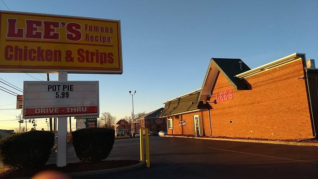 Lees Famous Recipe Chicken | restaurant | 728 Rolling Creek Dr, New Albany, IN 47150, USA | 8129442001 OR +1 812-944-2001