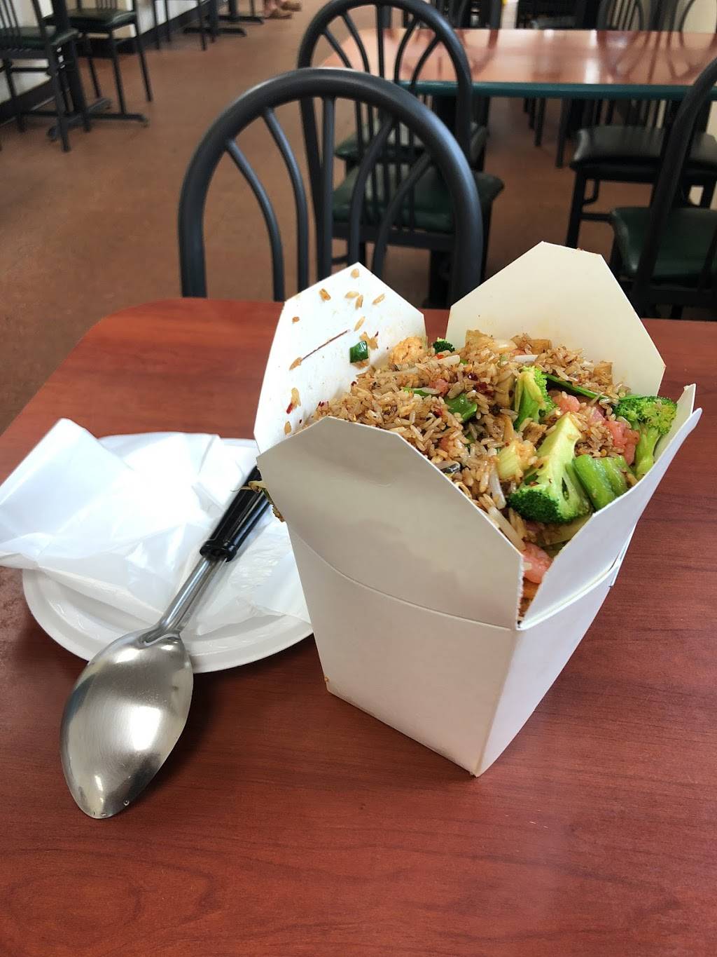 Mee Jun Chop Suey | restaurant | 526 Sheridan Rd, Highwood, IL 60040, USA | 8474325225 OR +1 847-432-5225