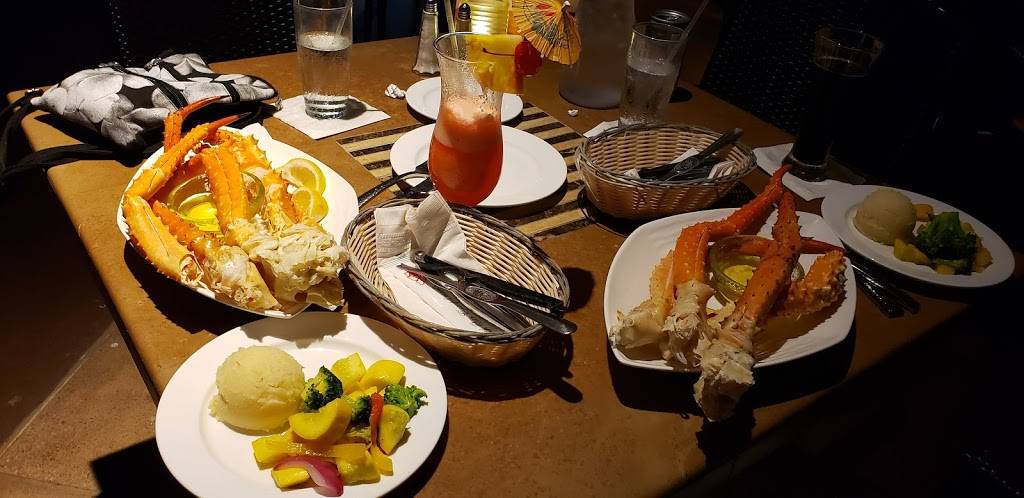 Bibas Courtyard Grill | restaurant | 2055 Kalia Rd, Honolulu, HI 96815, USA | 8089559635 OR +1 808-955-9635