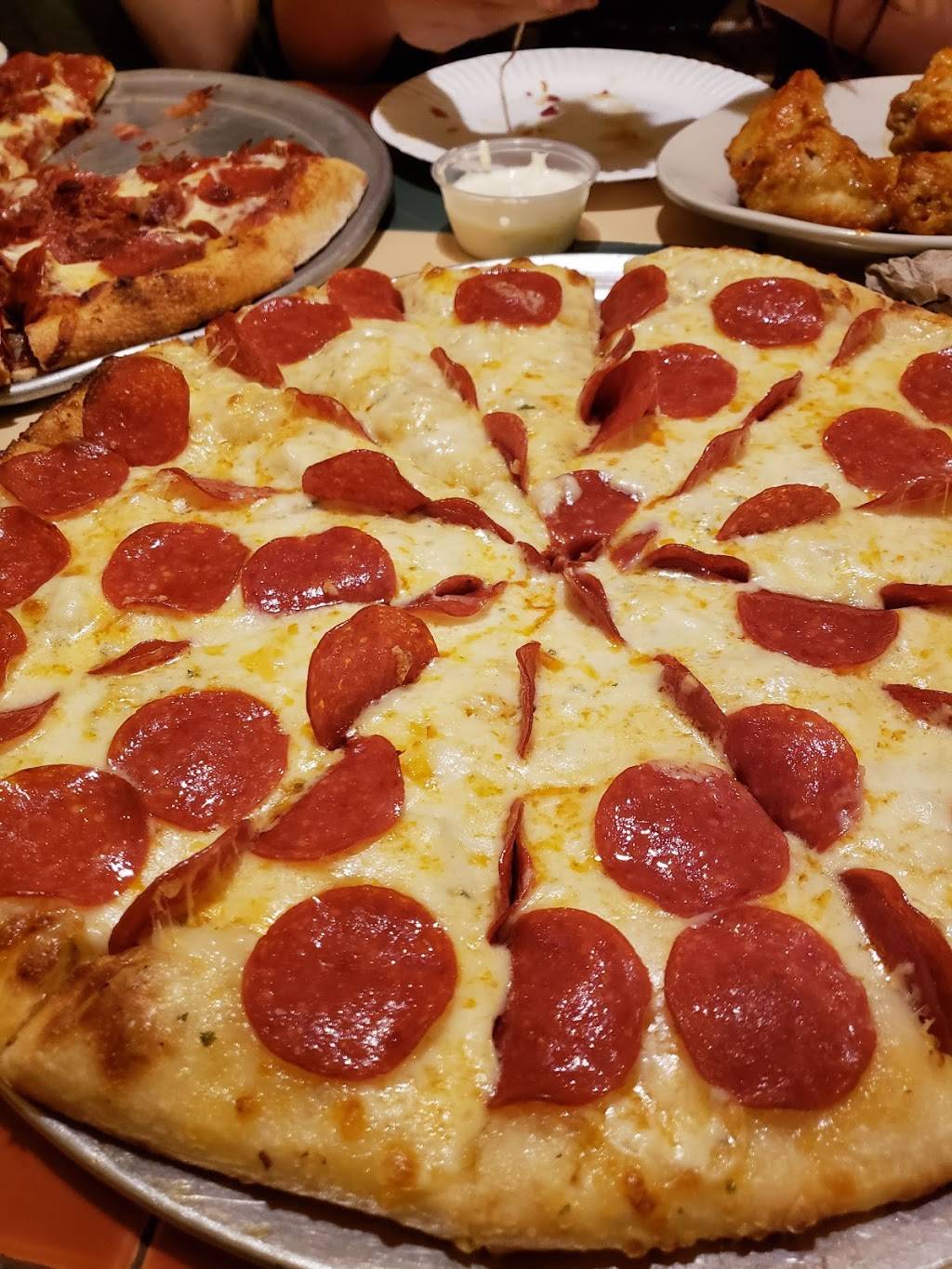 California Gourmet Pizza | meal takeaway | 2831, 232 Broadway St, King City, CA 93930, USA | 8313854914 OR +1 831-385-4914