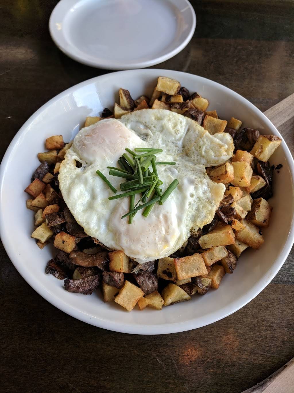 Rhein Haus Tacoma | restaurant | 649 Division Ave, Tacoma, WA 98403, USA | 2535724700 OR +1 253-572-4700