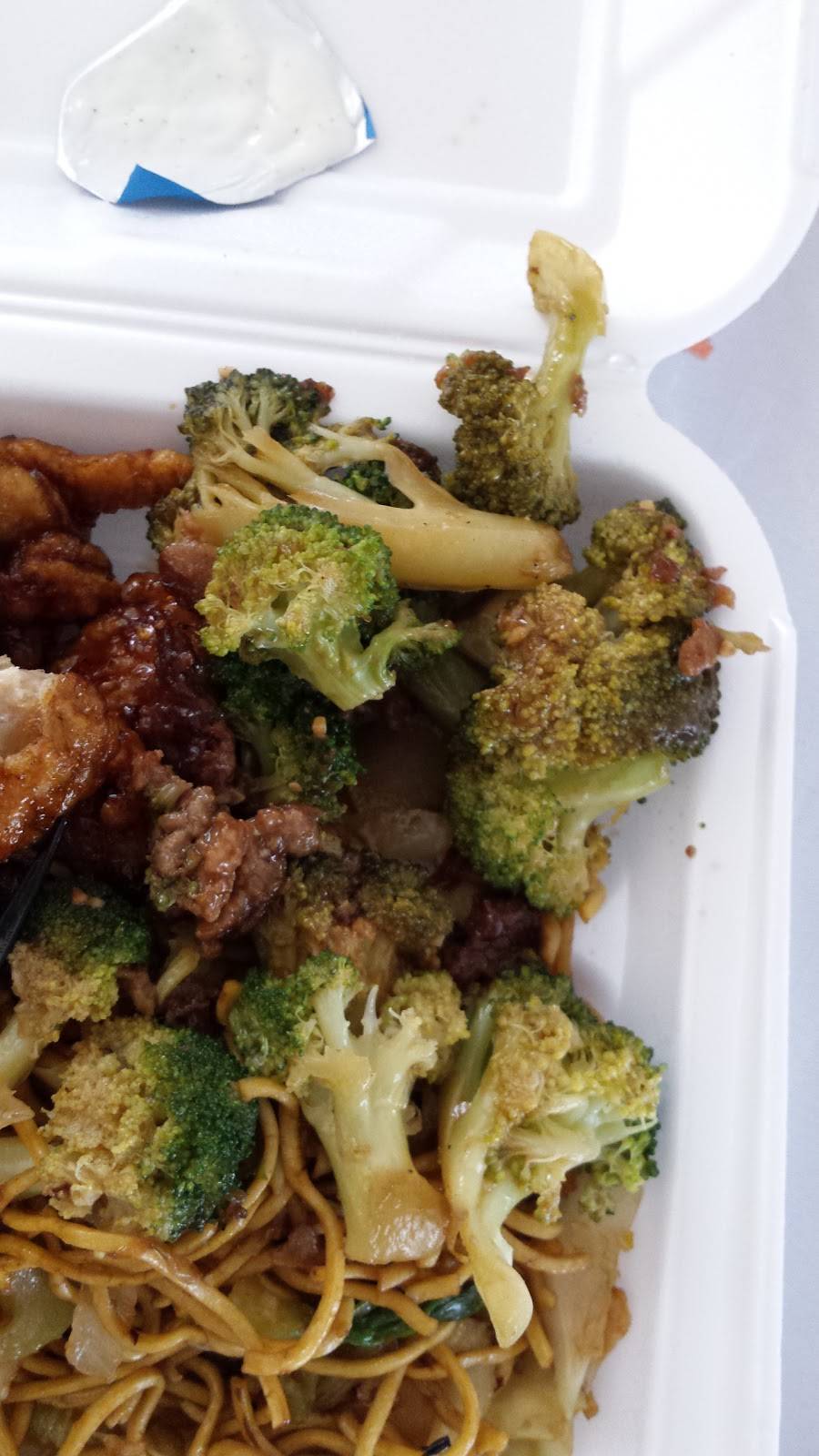 Panda Express | restaurant | 11787 E Kellogg Dr N, Wichita, KS 67207, USA | 3166810330 OR +1 316-681-0330