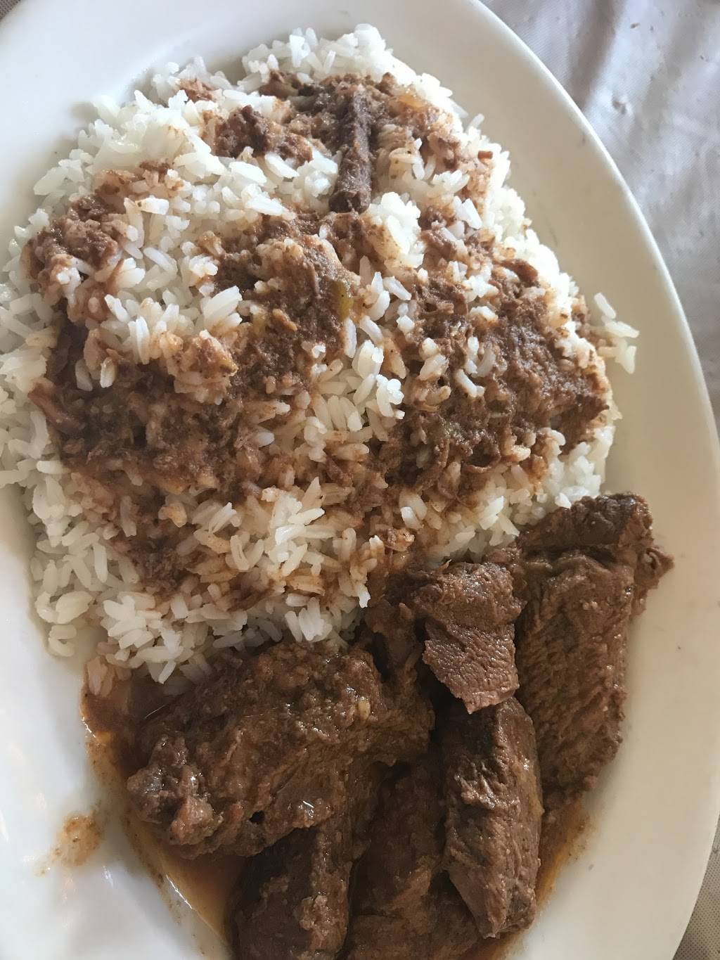 Carmens Restaurant | restaurant | 68 Georges Rd, New Brunswick, NJ 08901, USA | 7323259999 OR +1 732-325-9999