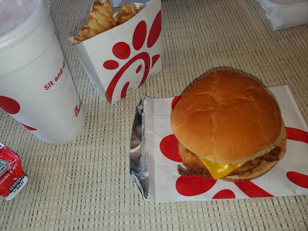 Chick-fil-A | restaurant | 1105 E University Ave, Las Cruces, NM 88001, USA | 5755216247 OR +1 575-521-6247