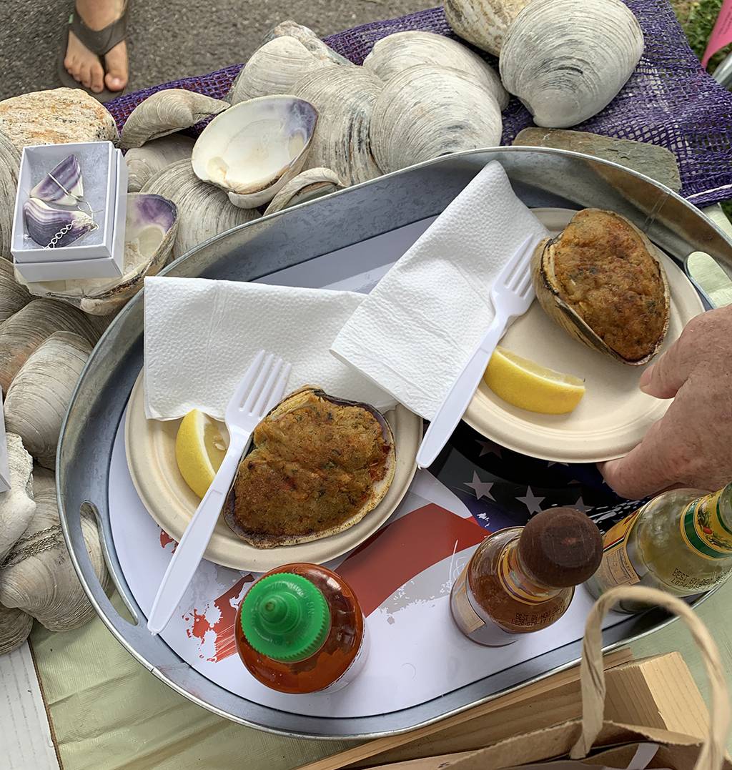 Eclectic Clam | restaurant | 14 Cedar St #105, Amesbury, MA 01913, USA | 9782388283 OR +1 978-238-8283