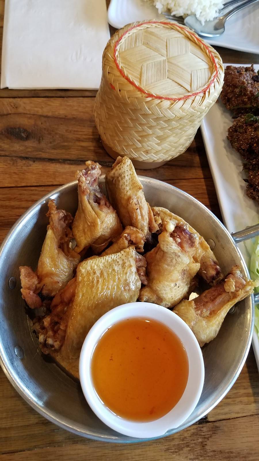 Lacha Somtum | restaurant | 5171 Hollywood Blvd, Los Angeles, CA 90027, USA | 3234867380 OR +1 323-486-7380