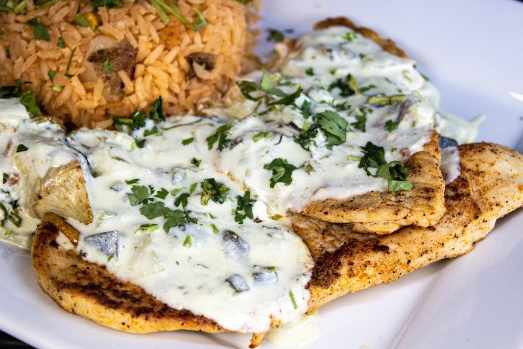 El Rey Cocina Y Cantina | night club | 132 S 9th St, Columbia, MO 65201, USA | 5734425389 OR +1 573-442-5389