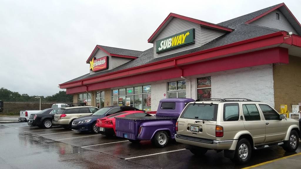 Subway | restaurant | 43 E CR 470, Lake Panasoffkee, FL 33538, USA | 3527931111 OR +1 352-793-1111