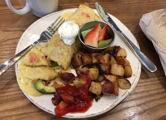 First Watch | restaurant | 25 W Mitchell Hammock Rd #1121, Oviedo, FL 32765, USA | 4079016070 OR +1 407-901-6070