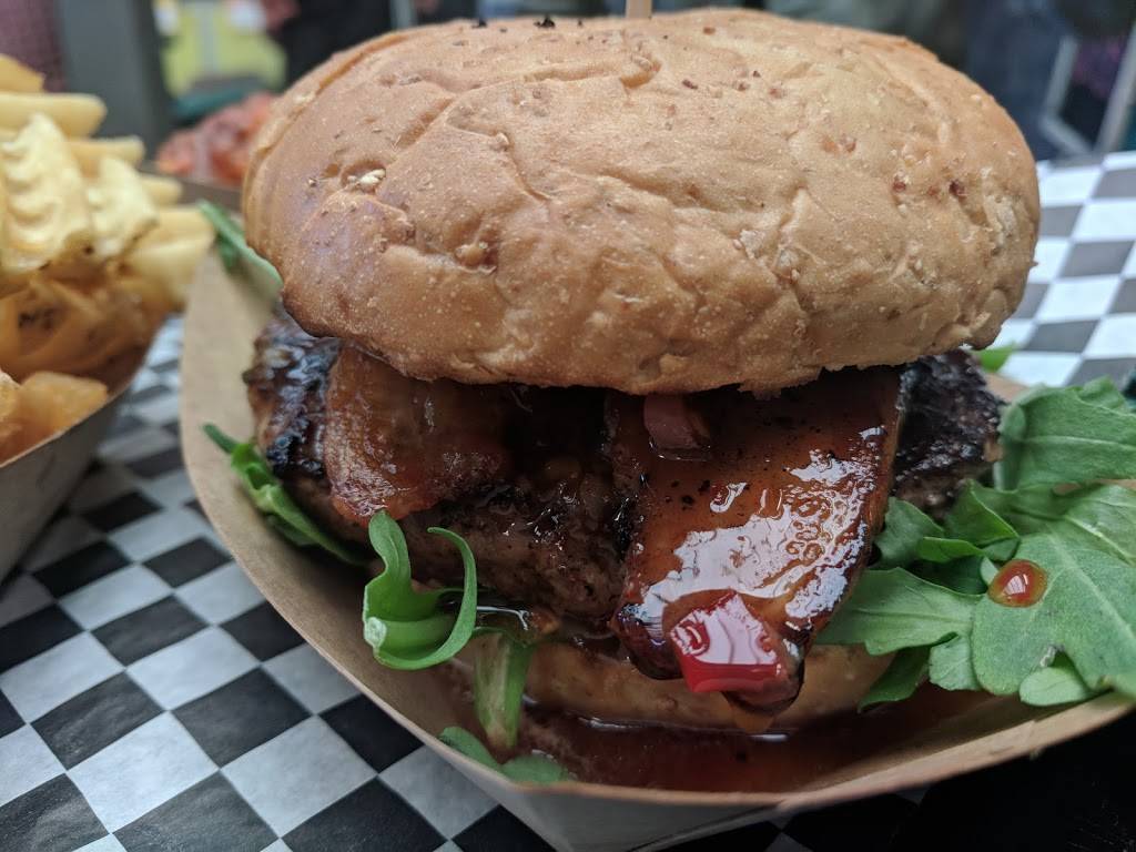 The Snack Shack | restaurant | 2505 Hearst Ave, Berkeley, CA 94709, USA | 5106795171 OR +1 510-679-5171