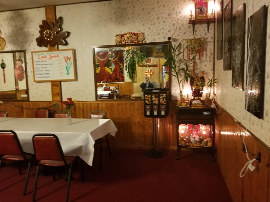 Dragon Light | restaurant | 3537 W 105th St, Cleveland, OH 44111, USA | 2162510504 OR +1 216-251-0504