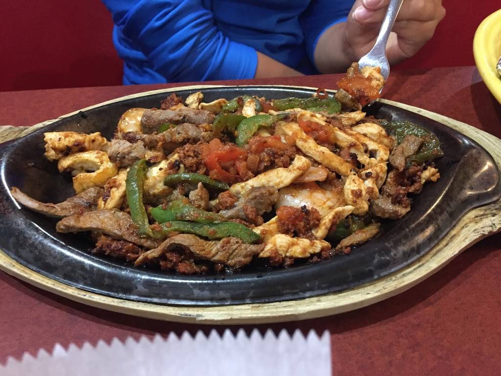 El Patron Mexican Restaurant | restaurant | 202 NW 4th St, Concordia, MO 64020, USA | 6604630181 OR +1 660-463-0181